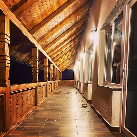 Guest house Conacul Birtoc Valeni (Maramures)