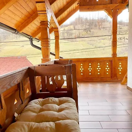 Guest house Conacul Birtoc Valeni (Maramures)